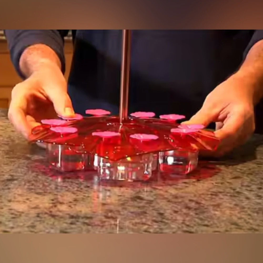 Ultimate Innovations (10 in.) Flat Hibiscus Hummingbird Feeder 10 Ports-Red/Pink